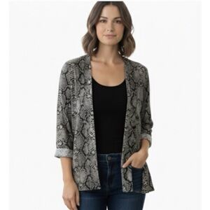 WEAREVER Open Snake Print Cardigan, Women’s Size M, Black Gray